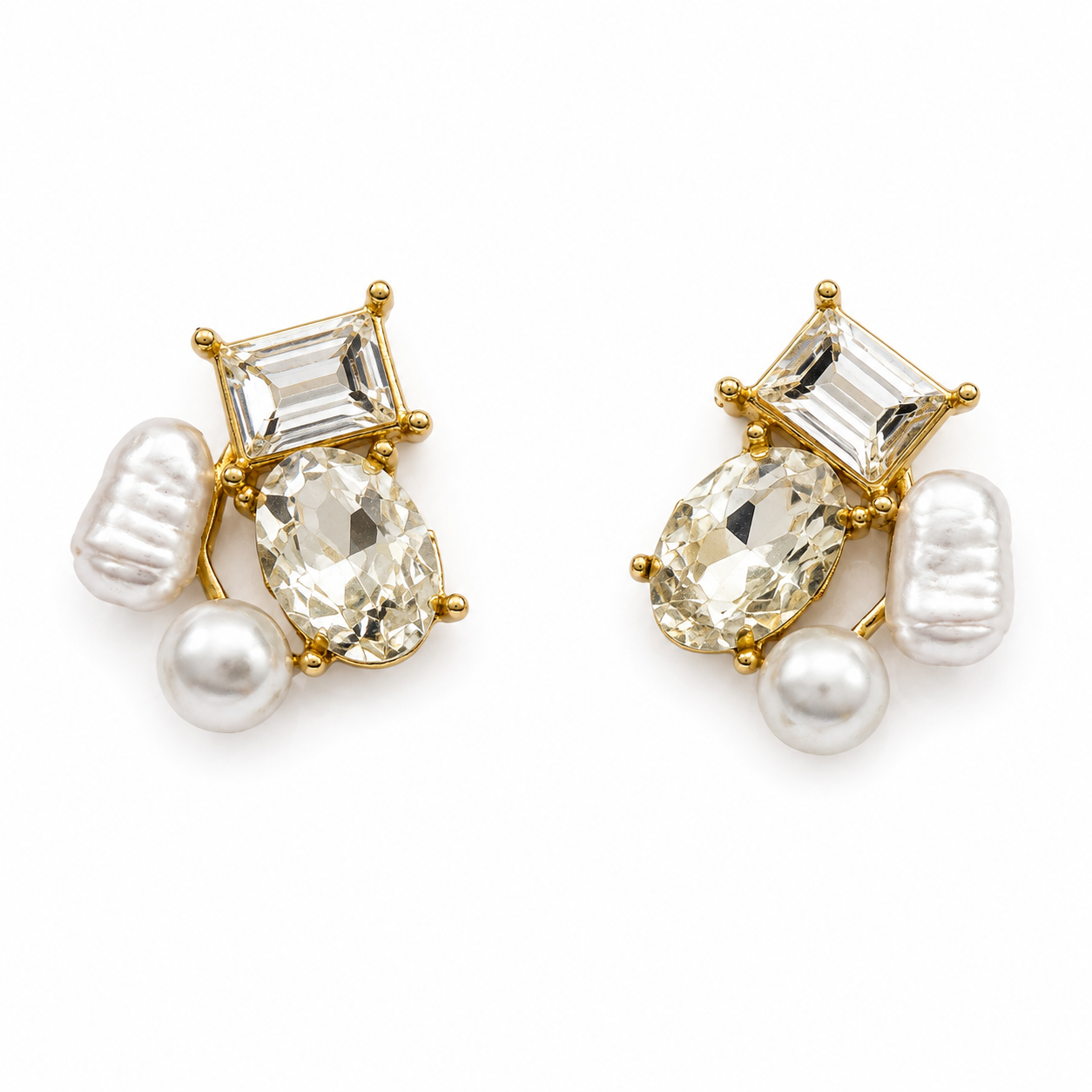 KRYSTAL Cluster Studs with Pearl & Crystal