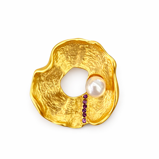 B4 Circle Brooch