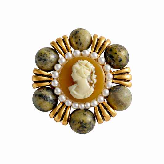B1 Vintage Victorian Lady Brooch with Natural Stones
