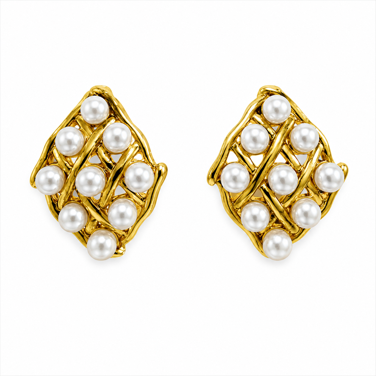 Bex Crosspattern Pearl Studs